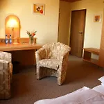 Engel Hotel 3*