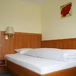 Engel Ξενοδοχείο Ουλμ