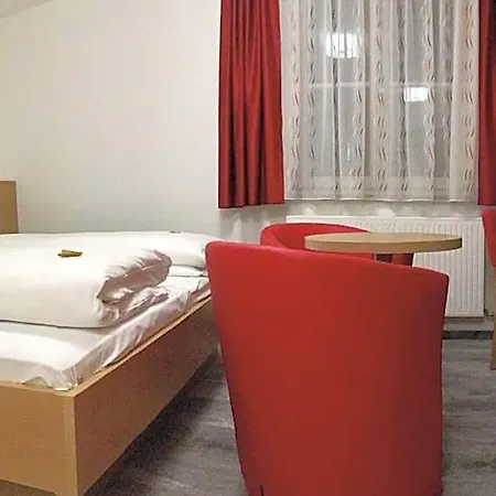 Hotel Engel 3*