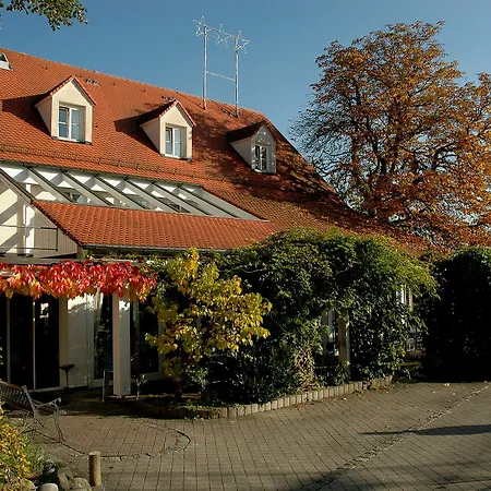 Engel Otel 3*