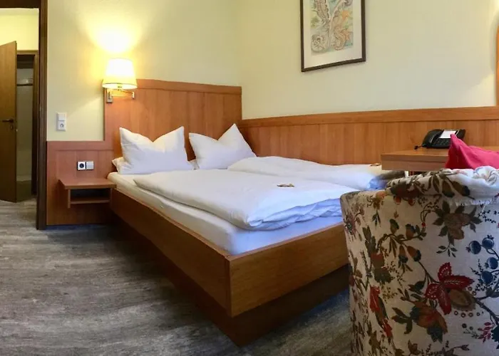 Engel מלון אולם